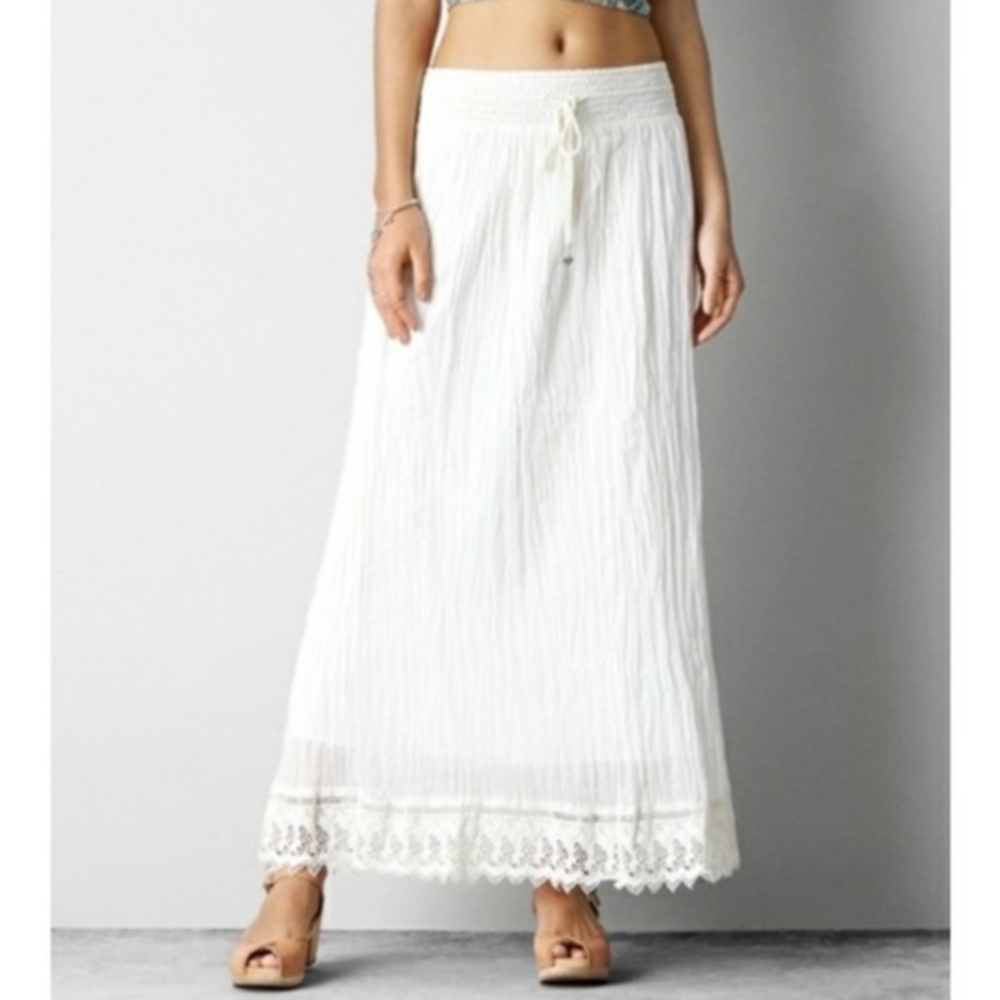 AE cream boho elastic waist skirt medium